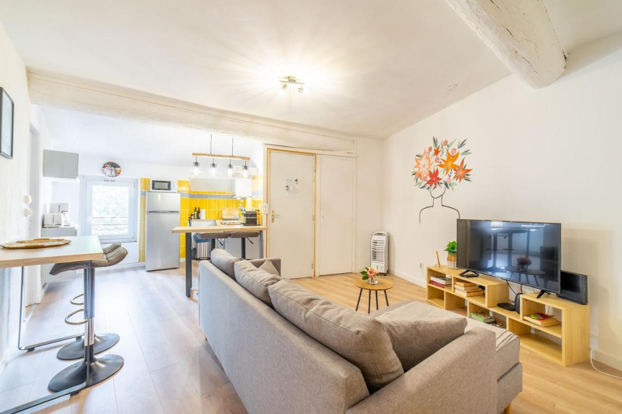 Apartment La Belle Vie - Beautiful 2 Bedroom Close To Parking